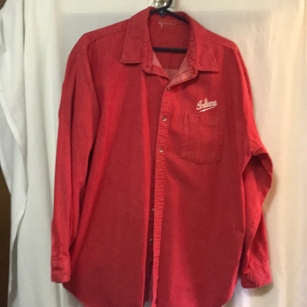 Men’s xl IU Shirt